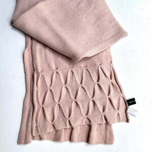 HOLT RENFREW Pink Lambswool Angora Nylon Scarf